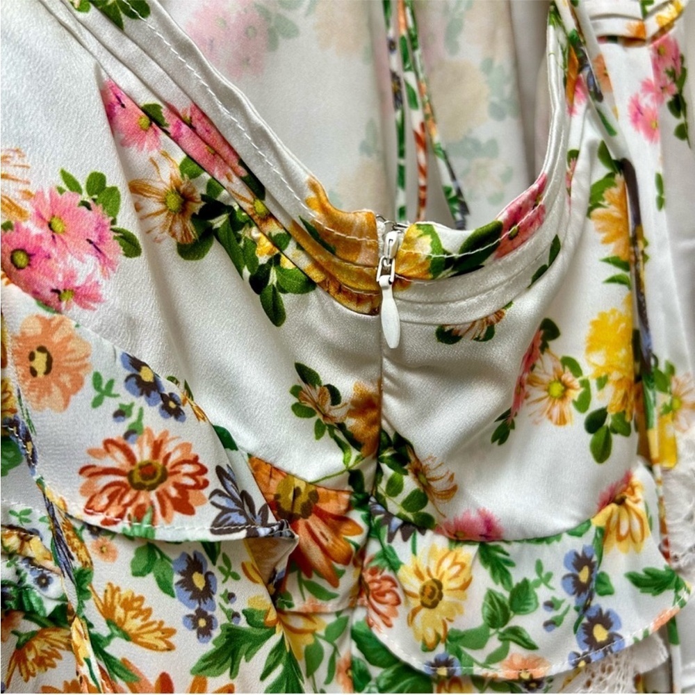 For Love and Lemons Roslyn Dress Size Medium - Picture 9 of 10